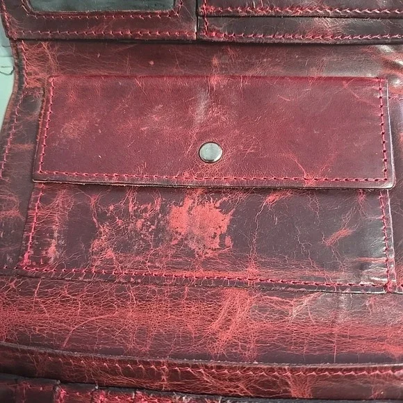 Patricia Nash Varesse Distressed Leather Studded Bifold Wallet Berry Red Tooled - Picture 5 of 9